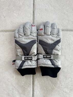 Alpine Design Gore-Tex Winter Ski Gloves Gray Black